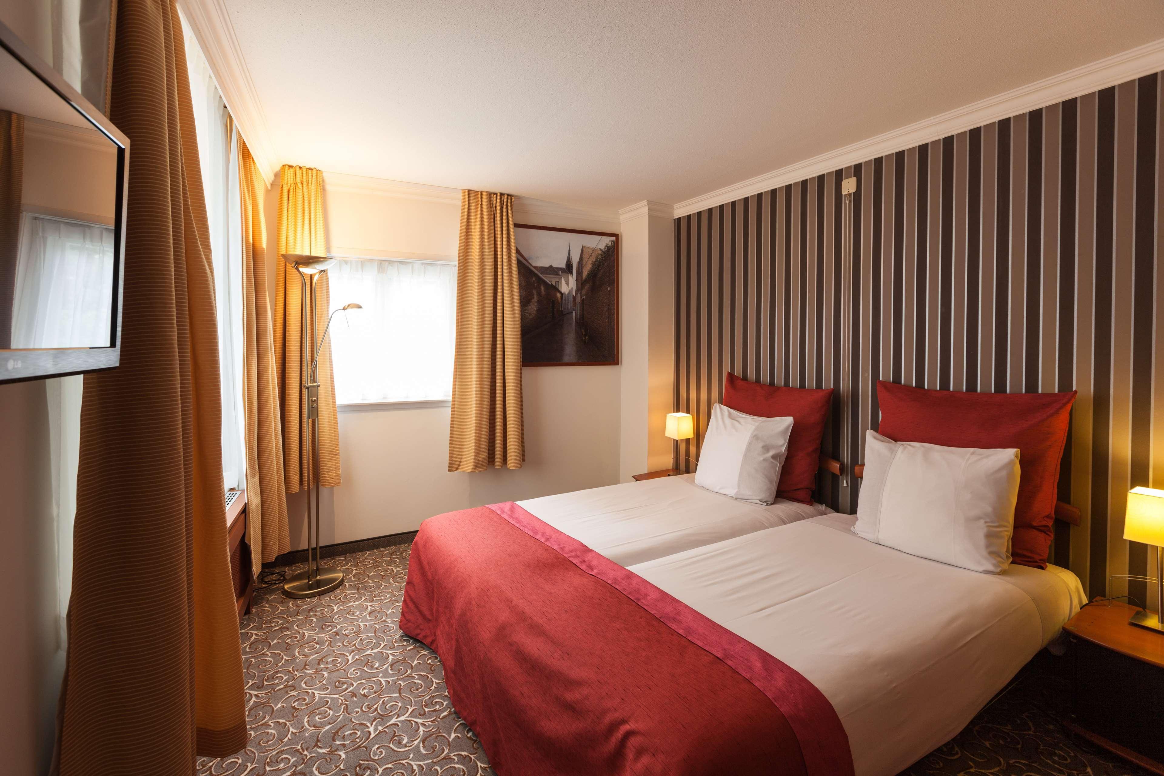 Grand Museum Hotel, BW Signature Collection دلفت المظهر الخارجي الصورة